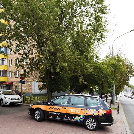 Romanovskaya Sloboda 16